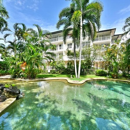 Golden Sands Beachfront Resort Yorkeys Knob Ngoại thất bức ảnh