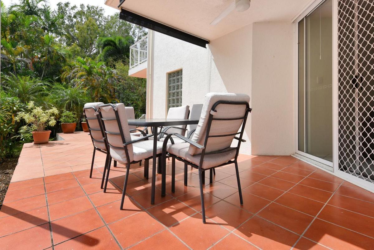 Golden Sands Beachfront Resort Yorkeys Knob Ngoại thất bức ảnh