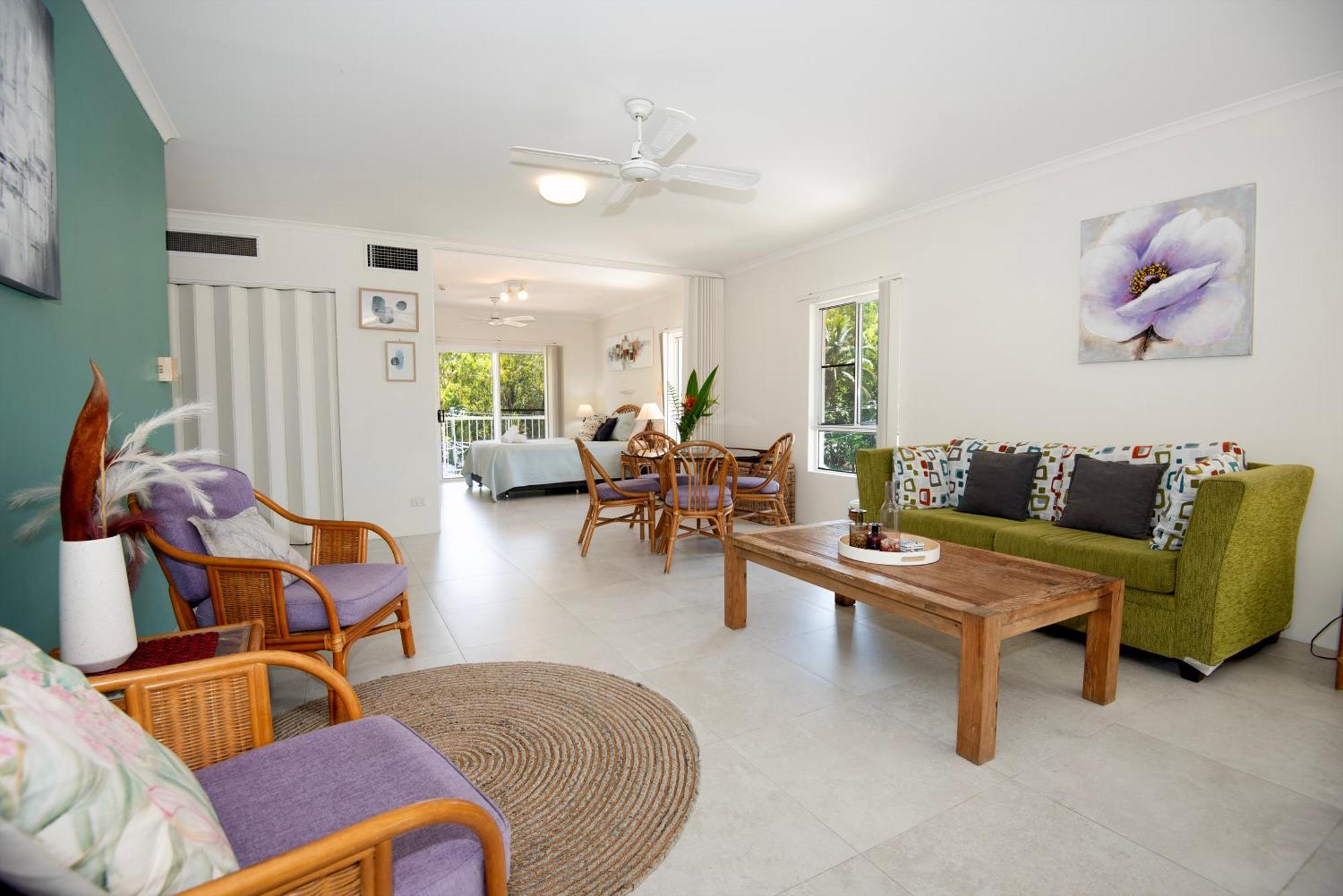 Golden Sands Beachfront Resort Yorkeys Knob Ngoại thất bức ảnh