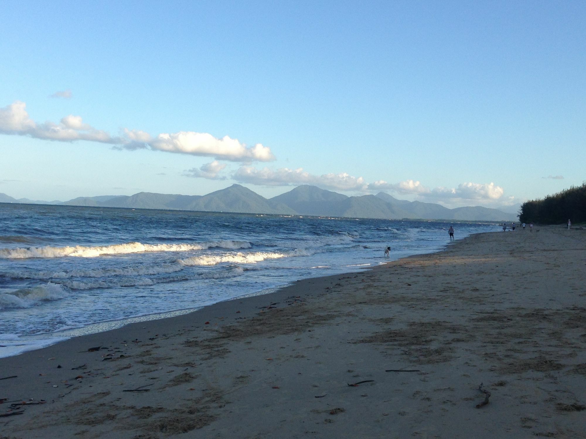 Golden Sands Beachfront Resort Yorkeys Knob Ngoại thất bức ảnh